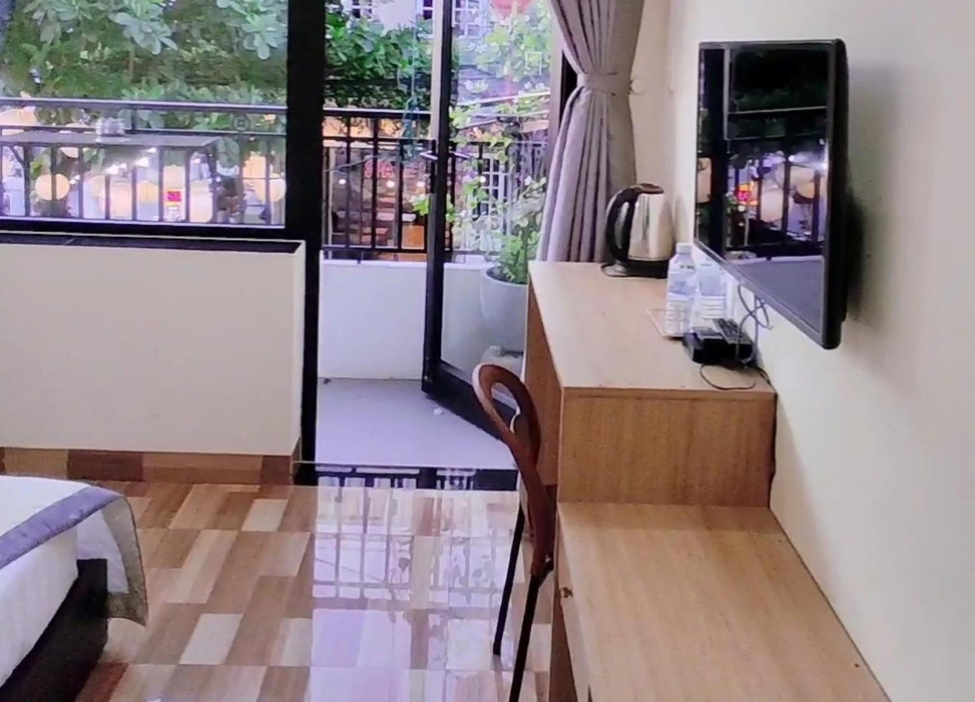 Lisa Homestay 2 Хойан Экстерьер фото